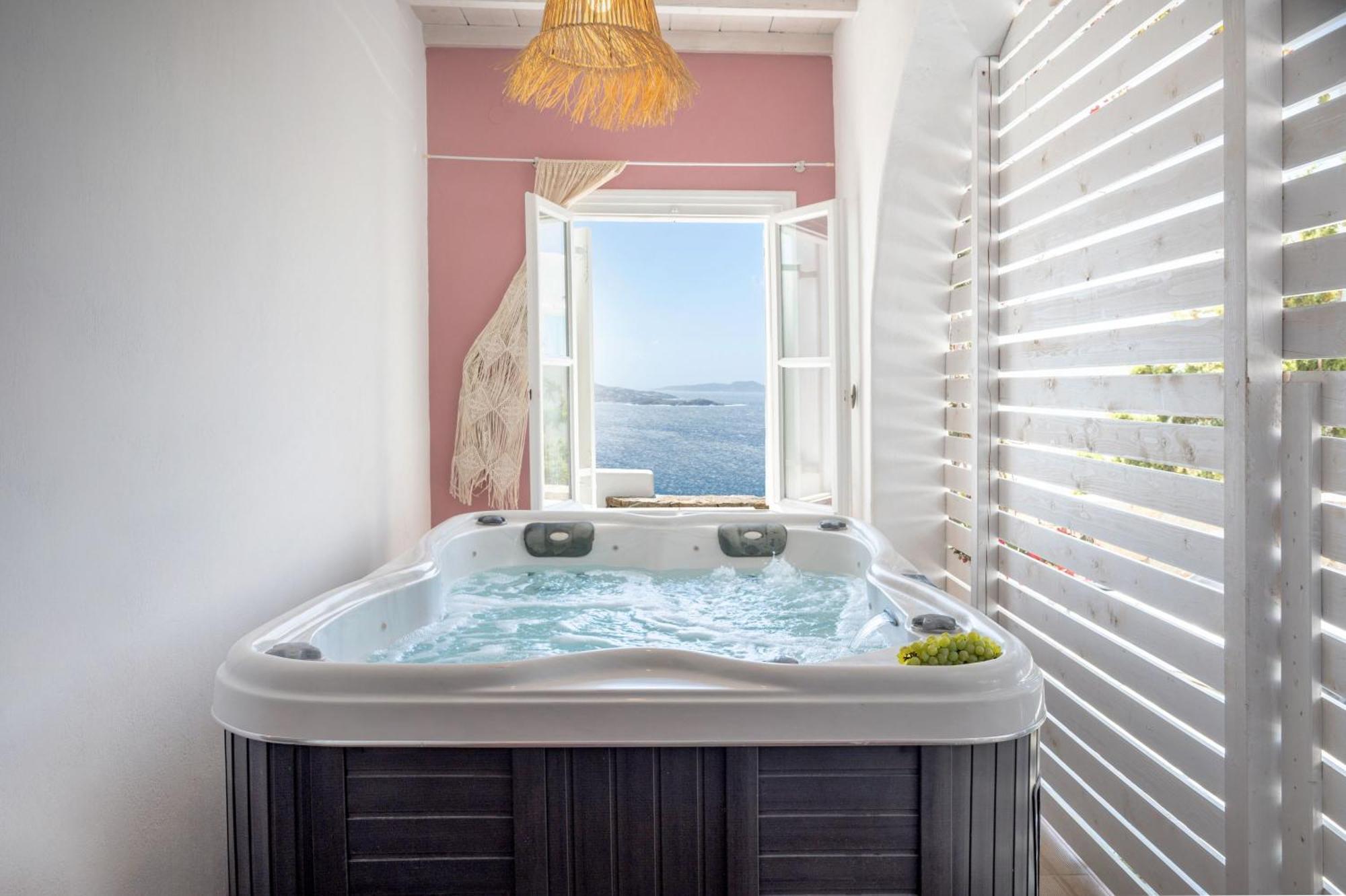 Amelie Suites Mykonos อายิโอส สเตฟาโนส ภายนอก รูปภาพ