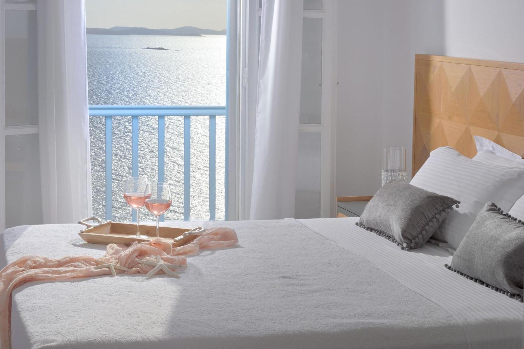 Amelie Suites Mykonos อายิโอส สเตฟาโนส ภายนอก รูปภาพ